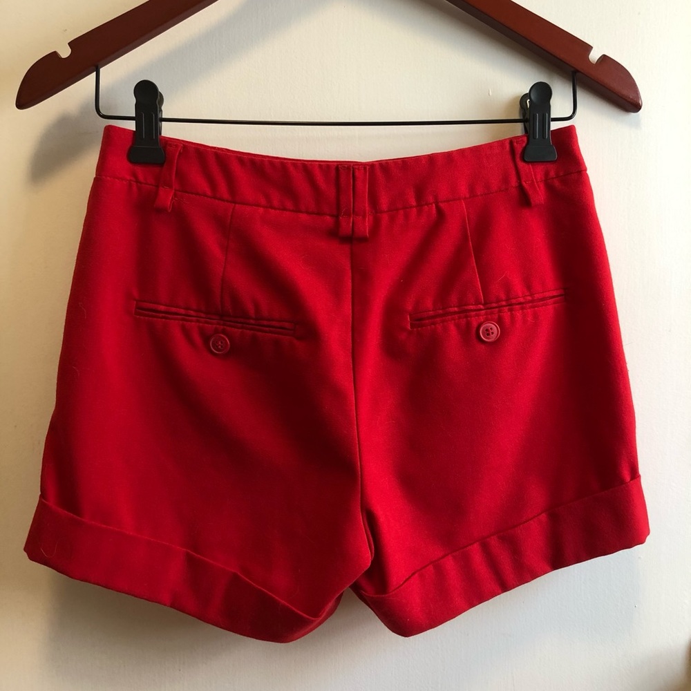FOREVER 21 Red Cuffed Chino Dress Shorts XS EUC - Picture 2 of 4